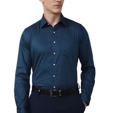 Van Heusen Men's Cotton Solid Fitted Formal Shirt (VHSFRSLBU95055_Navy 44)
