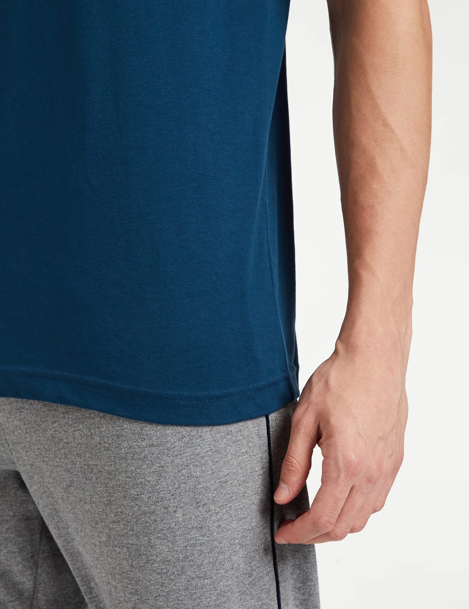 Van Heusen Athleisure Men T-Shirt - Cotton Rich - Smart Tech, Easy Stain Release, Anti Stat, Ultra Soft, Quick Dry_60001_Deep Sea_M - Image 3