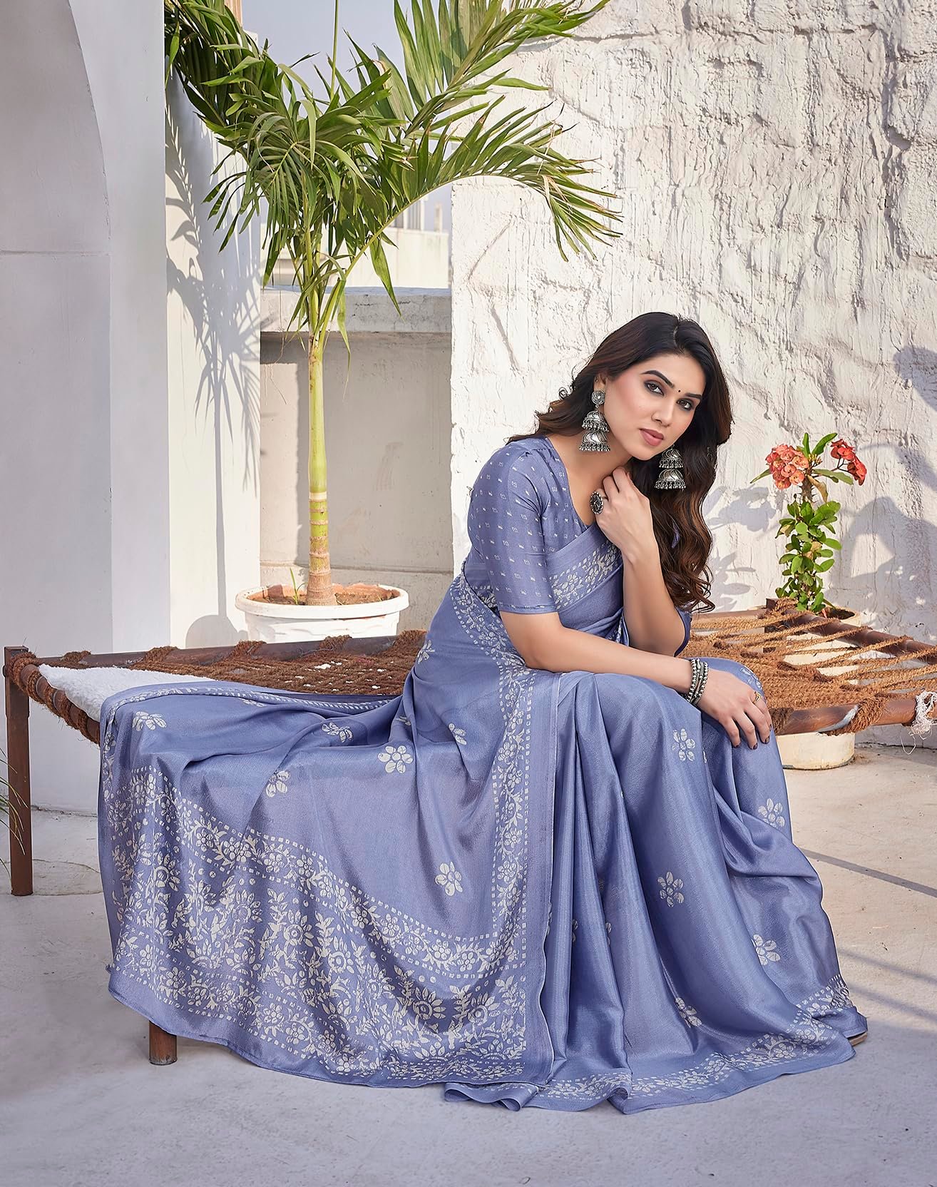 Yashika Women's Elegant Chiffon Saree with Blouse Material - Embrace Trendy Style and Timeless Elegance in this Exquisite Attire (AZ-YS-P1-UTISHA GREY) - Image 6